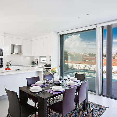 The Ultimate 5 Star Holiday In With Private Pool And Close To The Beach 1695