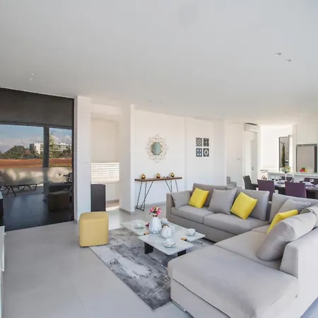 The Ultimate 5 Star Holiday In With Private Pool And Close To The Beach 1695 Πρωταράς